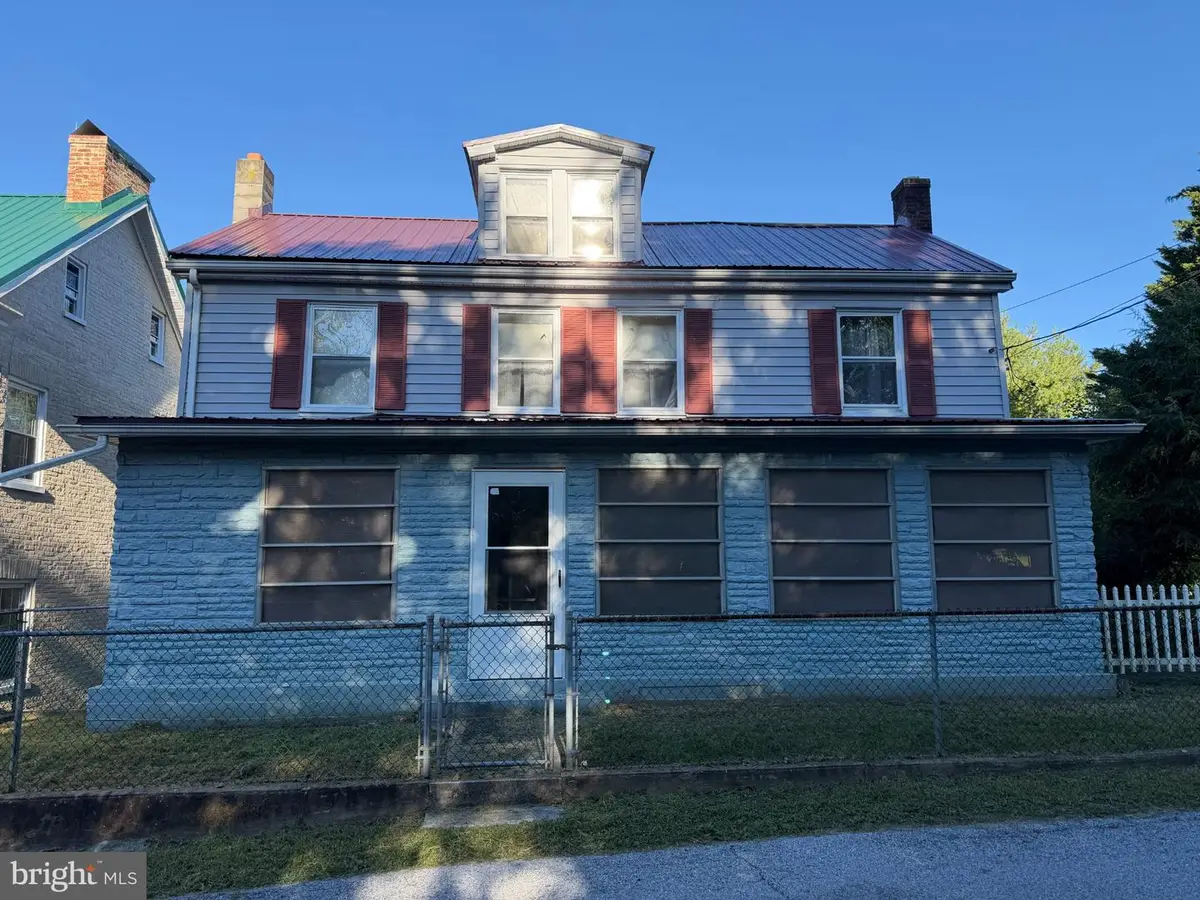 7856 Fairplay Rd, Fairplay, MD 21733 - #1