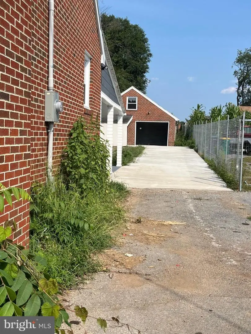 1058 S Potomac St, Hagerstown, MD 21740 - #3
