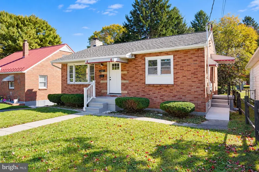 216 Nottingham Rd, Hagerstown, MD 21740 - #3