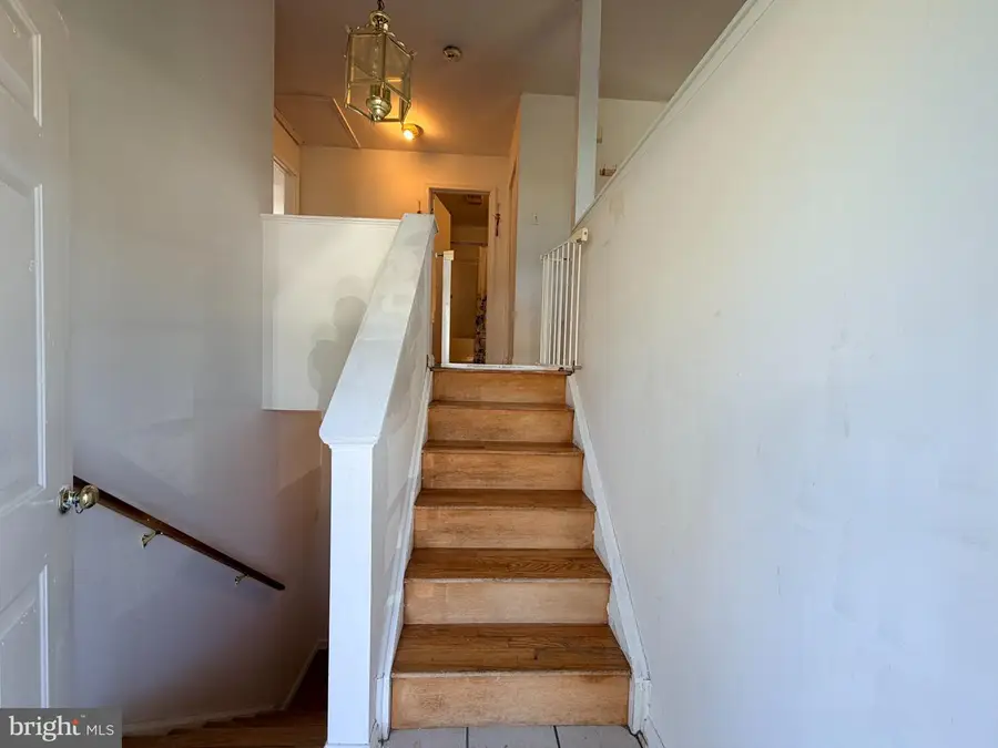 202 Avon Rd, Hagerstown, MD 21740 - #2