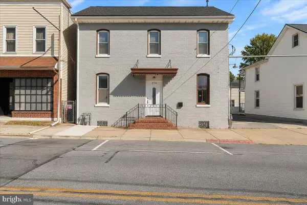 224 Frederick St, HAGERSTOWN, MD 21740