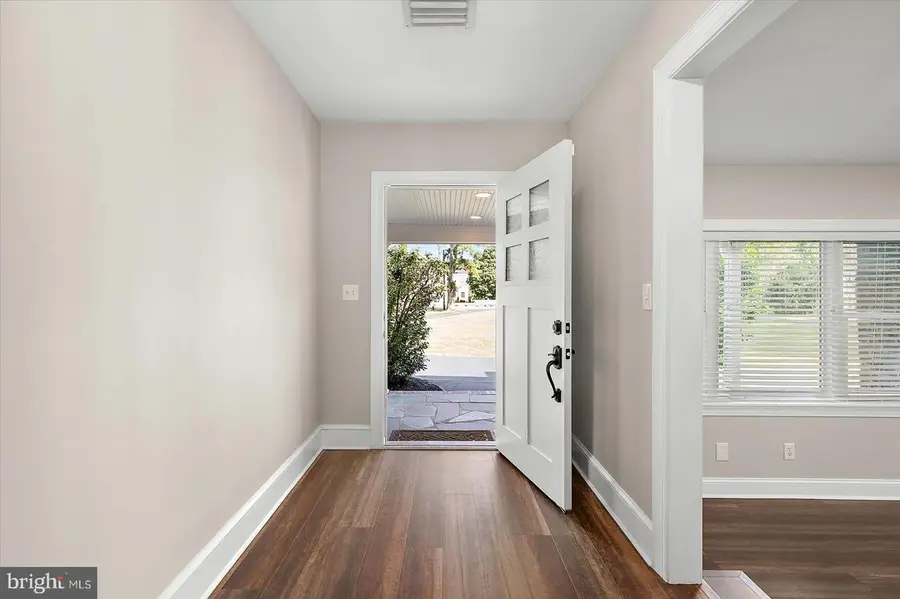 1105 Riverside Dr, Salisbury, MD 21801 - Image #2