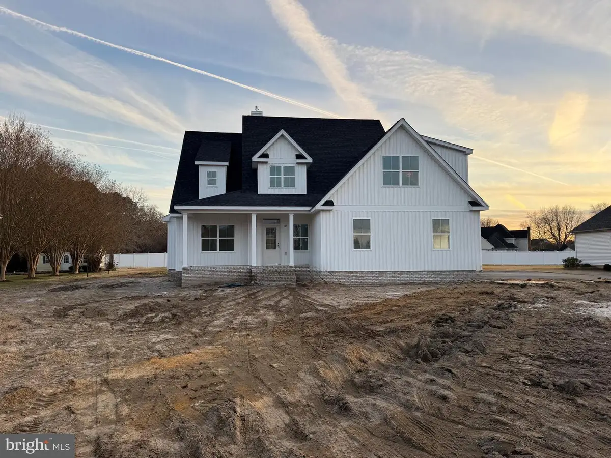 26947 Pemberton Dr, Salisbury, MD 21801 - #1