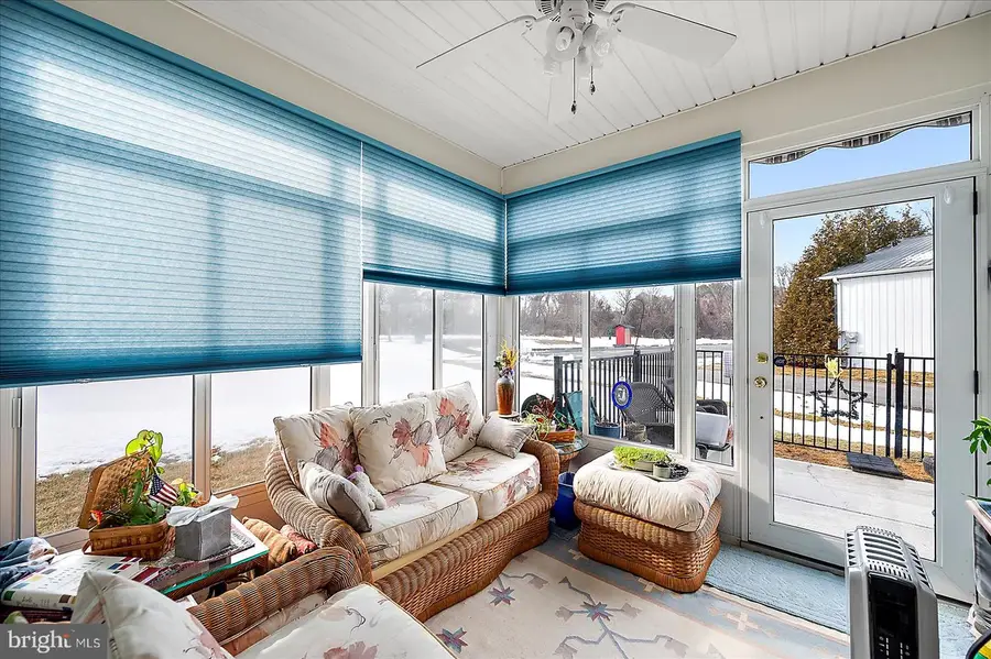 9287 Tournament Dr, Delmar, MD 21875 - #3