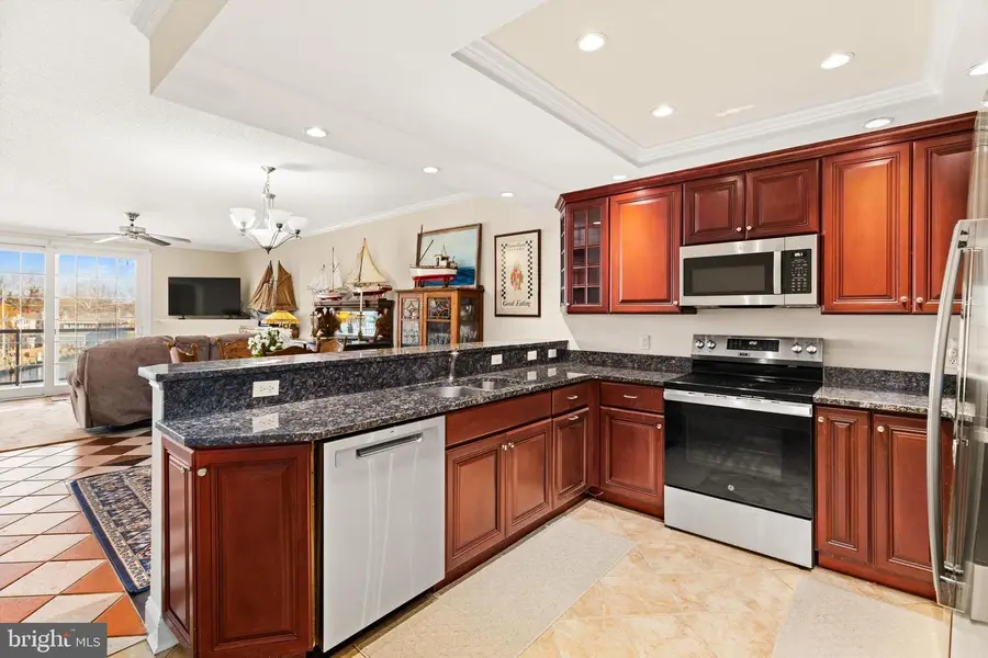 530 Riverside Dr #202, Salisbury, MD 21801 - #3