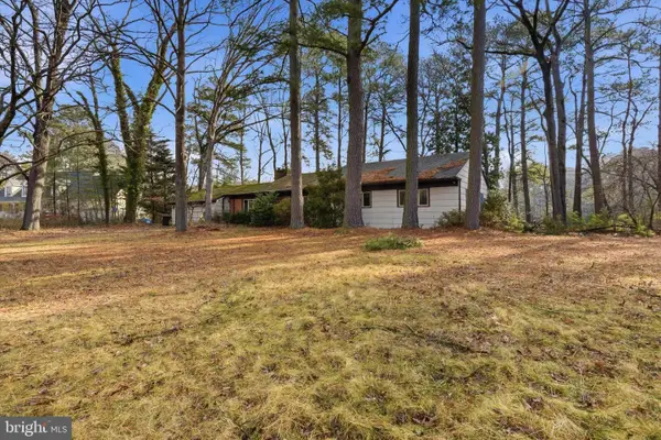 8539 Marlboro Dr, DELMAR, MD 21875