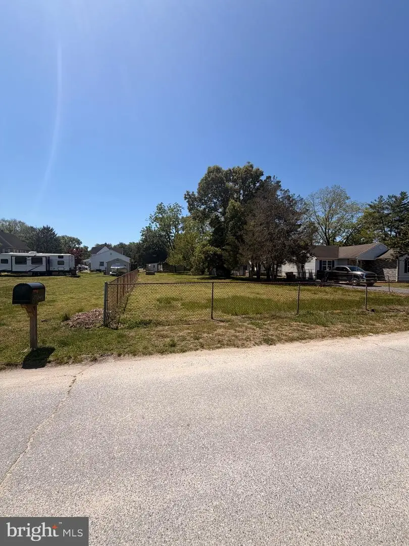211 E Lillian St, Hebron, MD 21830 - #3