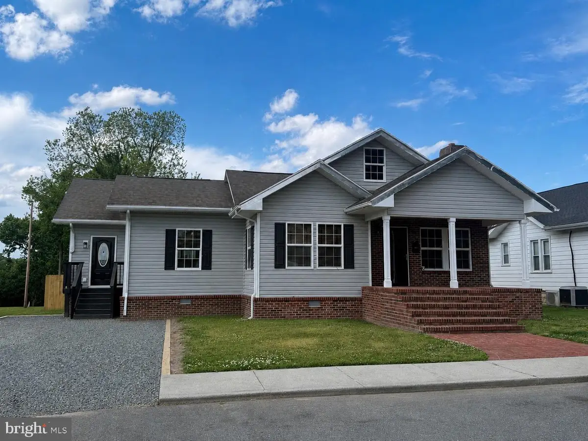 9 Spruce St, Delmar, MD 21875 - #1