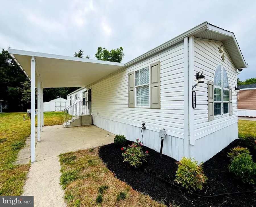 216 Sand Castle Blvd, Fruitland, MD 21826 - #2