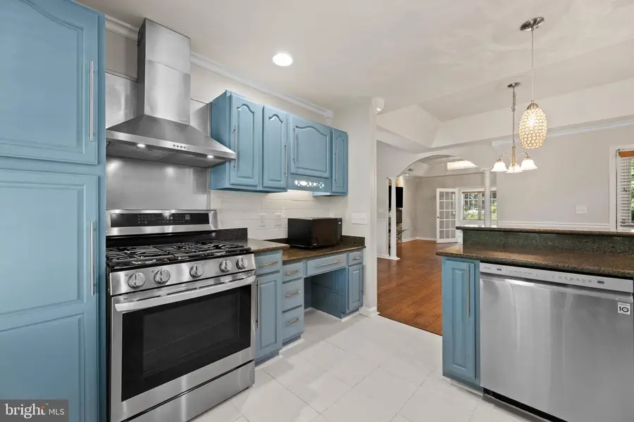 952 W Schumaker Manor Dr, Salisbury, MD 21804 - #3
