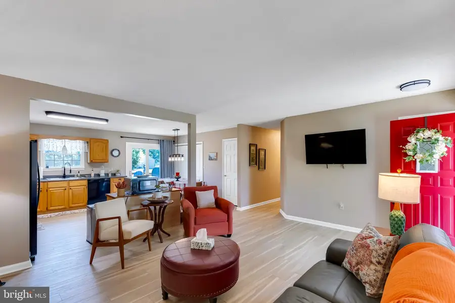 6185 Trails End Ct, Salisbury, MD 21801 - #2