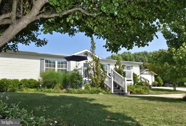 26924 Osprey Cir, HEBRON, MD 21830