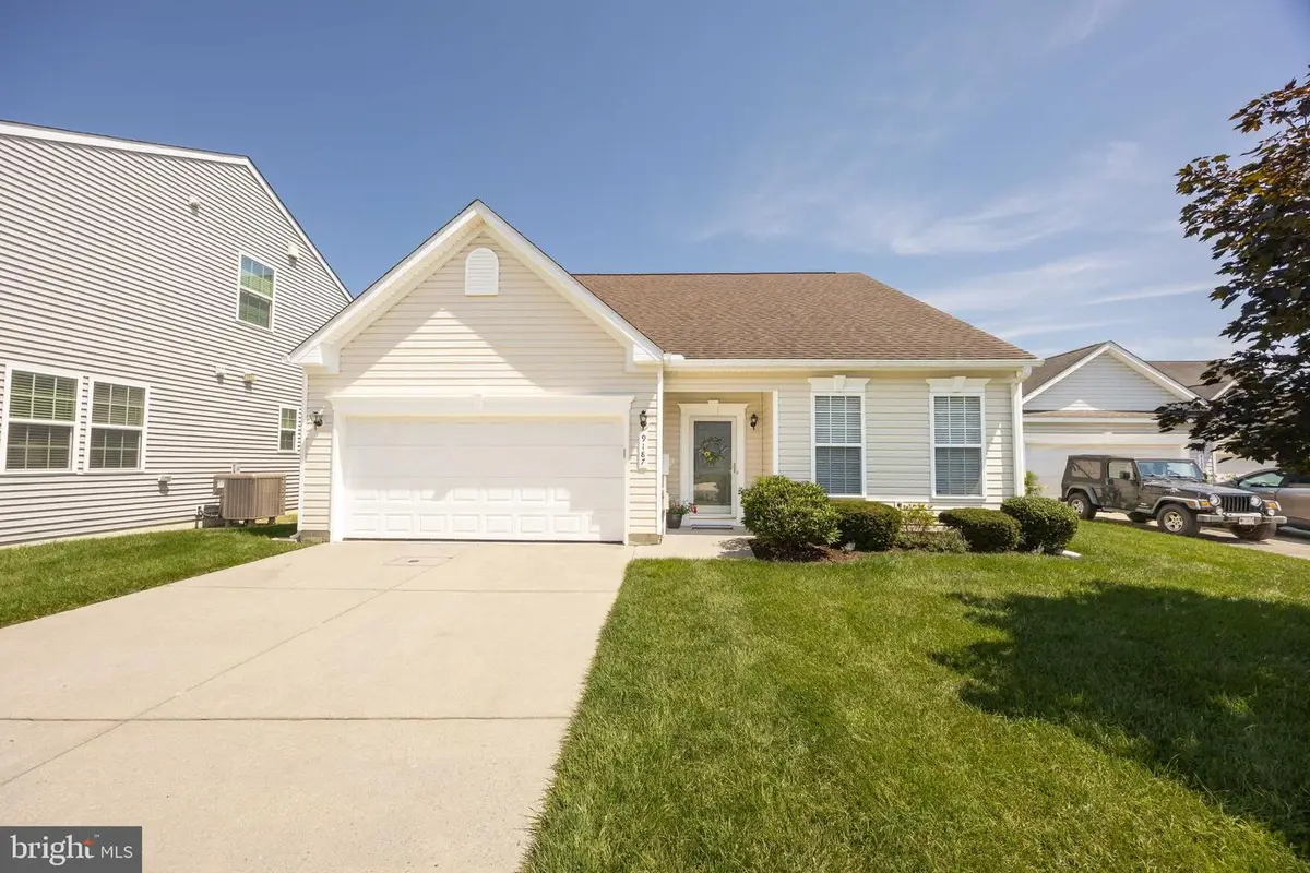 9187 Clubhouse Dr, Delmar, MD 21875 - #1