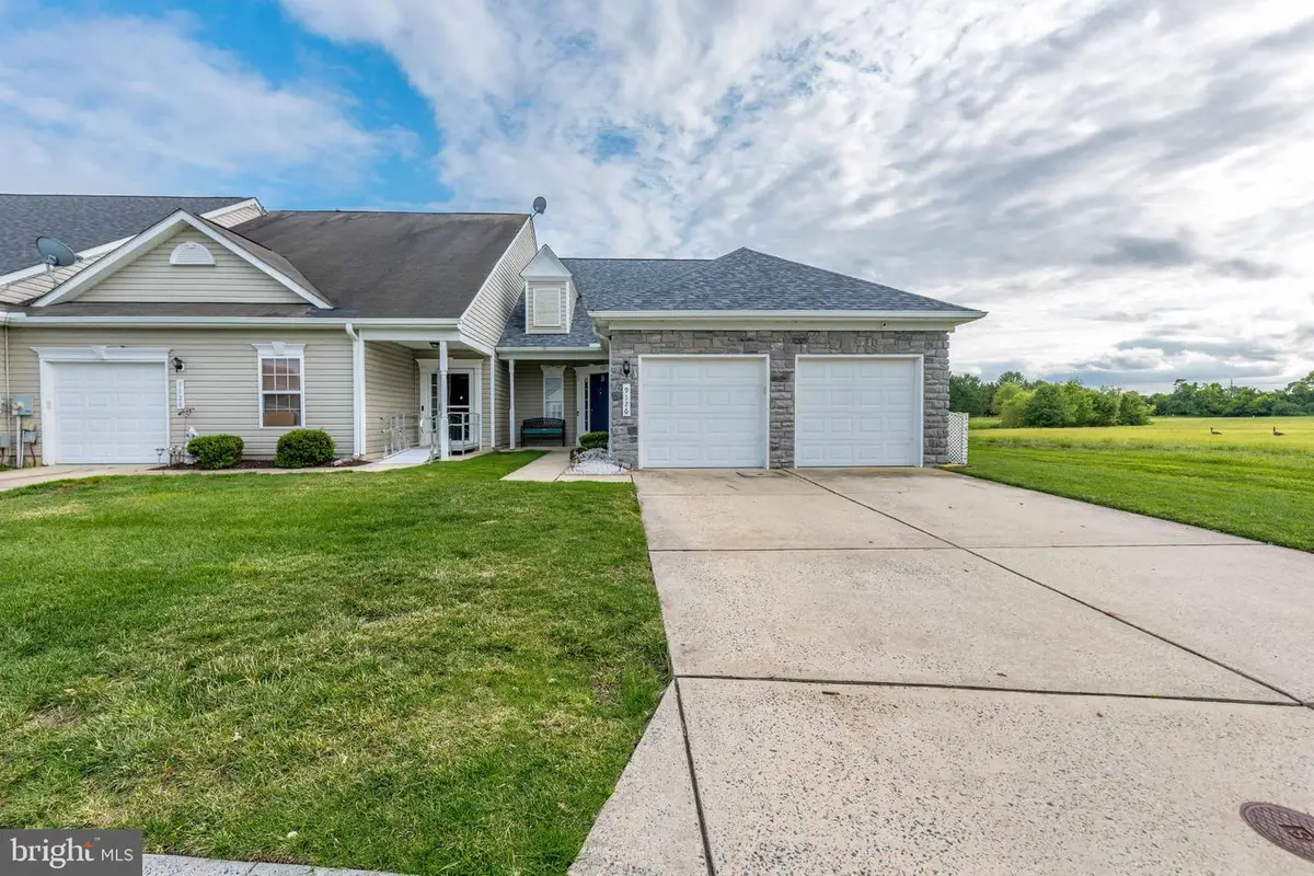 9126 Clubhouse Dr, Delmar, MD 21875 - #1
