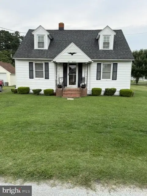 413 Chestnut St, Hebron, MD 21830 - #1
