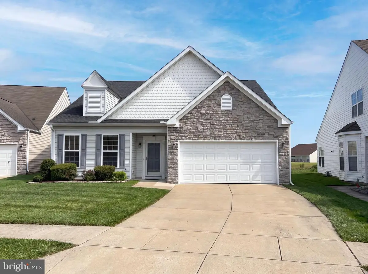 9283 Tournament Dr, Delmar, MD 21875 - #1