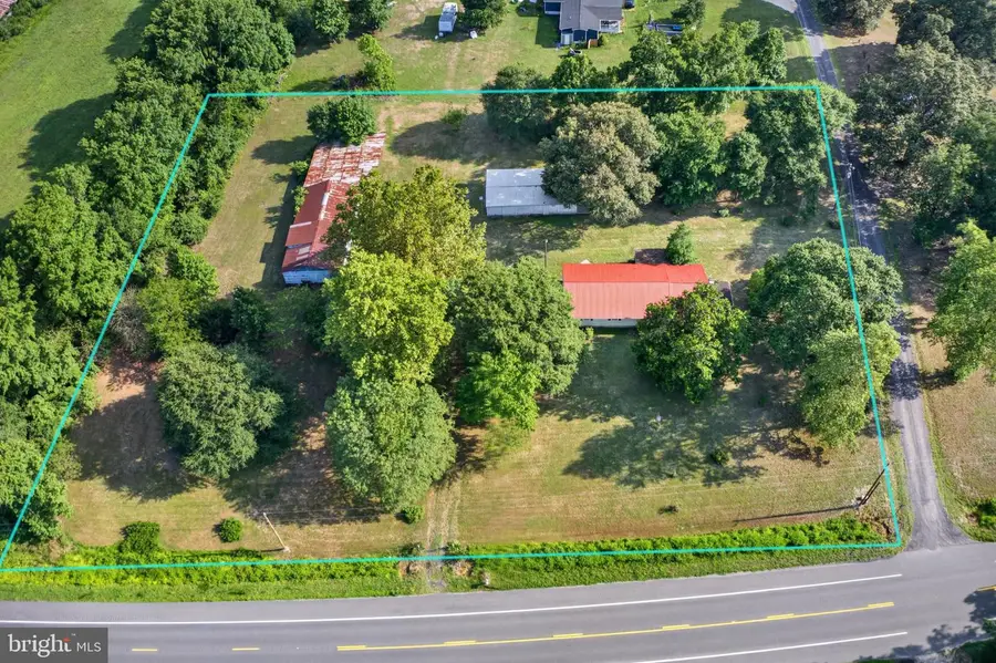 33997 E Line Rd, Delmar, MD 21875 - #2
