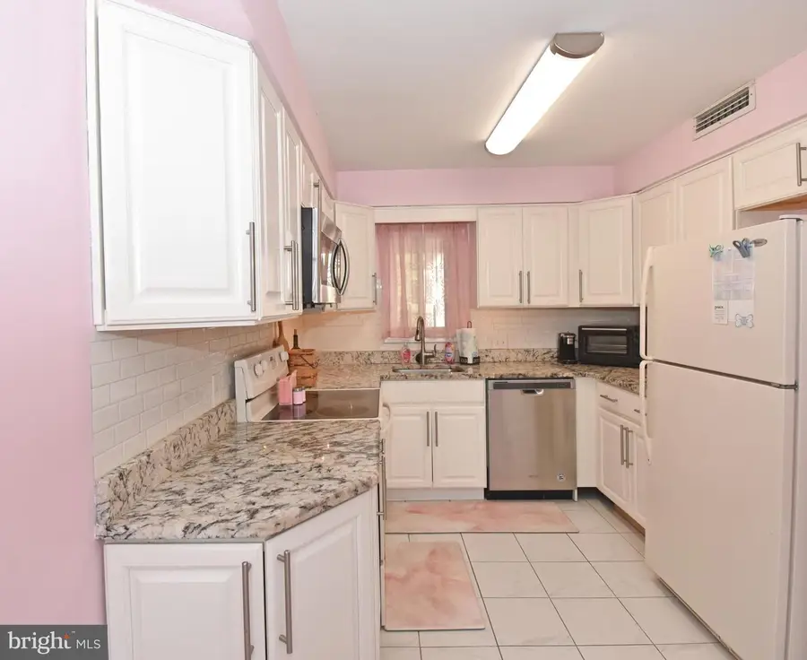 229 Canal Park Dr #404, Salisbury, MD 21804 - #3