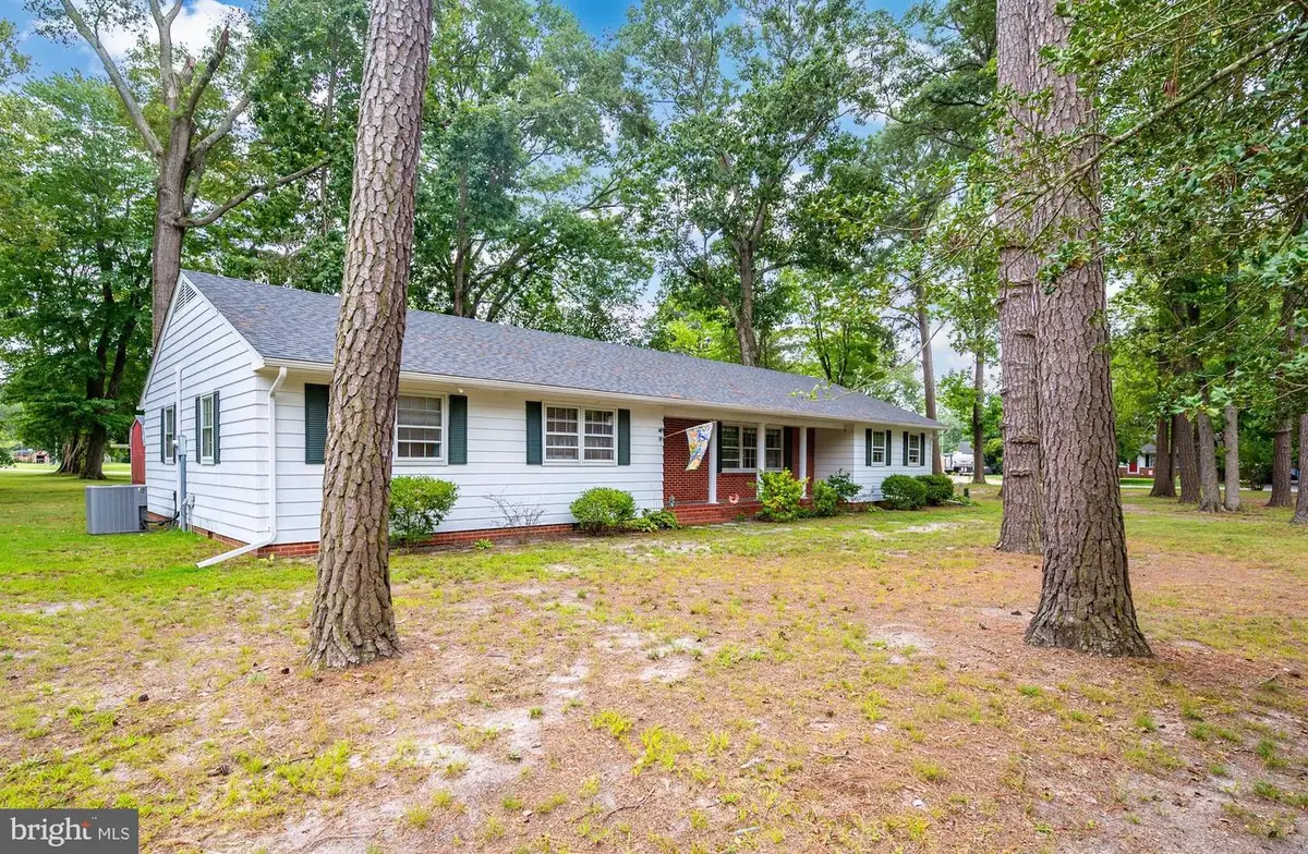 100 Barbara Ave, Hebron, MD 21830 - #1