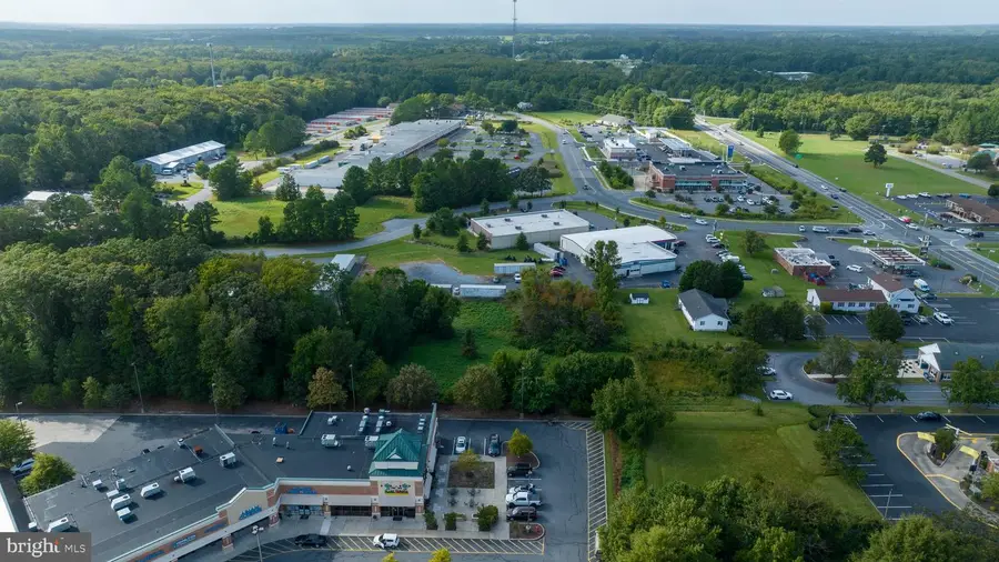 11049 Racetrack Rd #c, Berlin, MD 21811 - Image #2