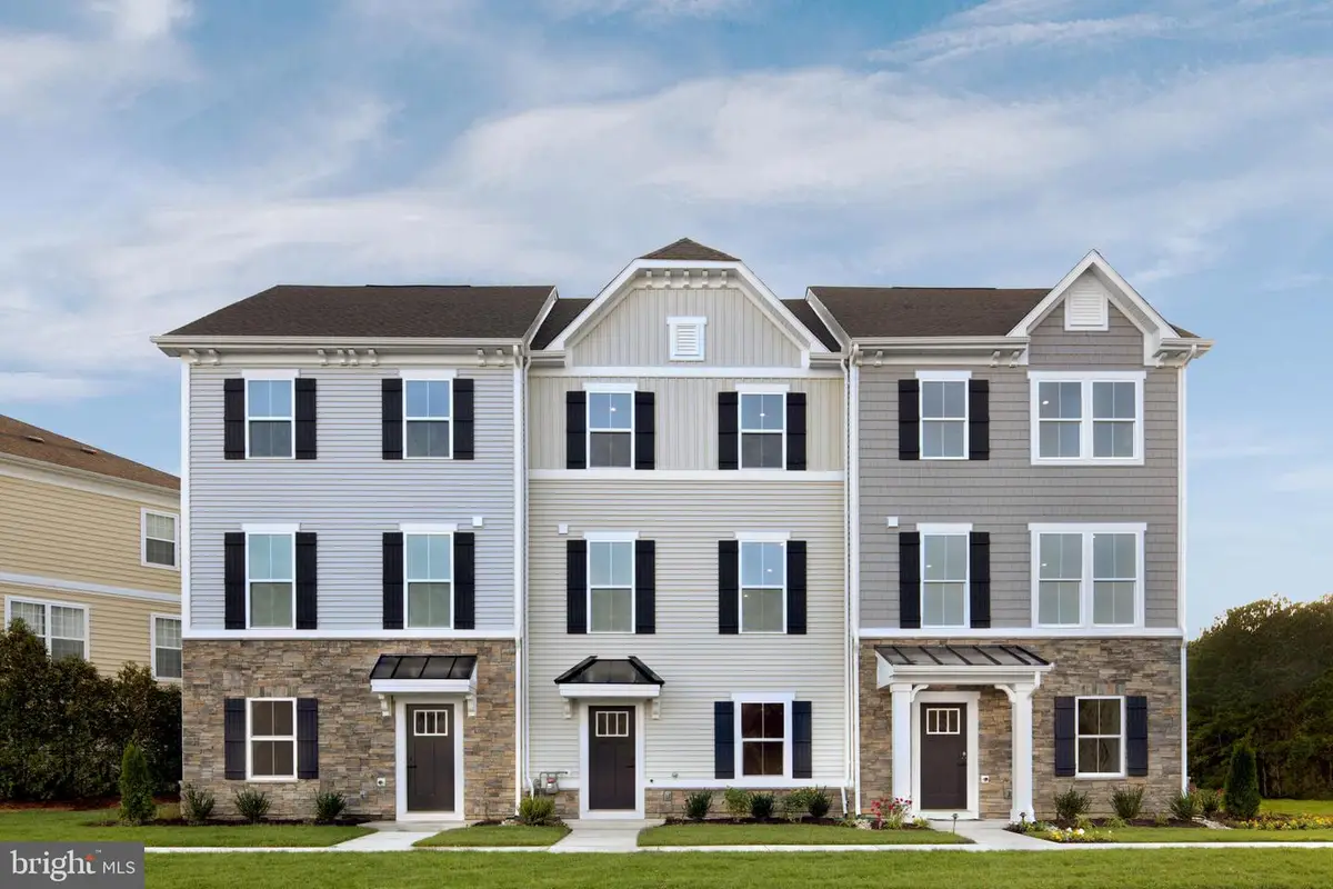 8626 South Park Dr #2, Berlin, MD 21811 - Image #1