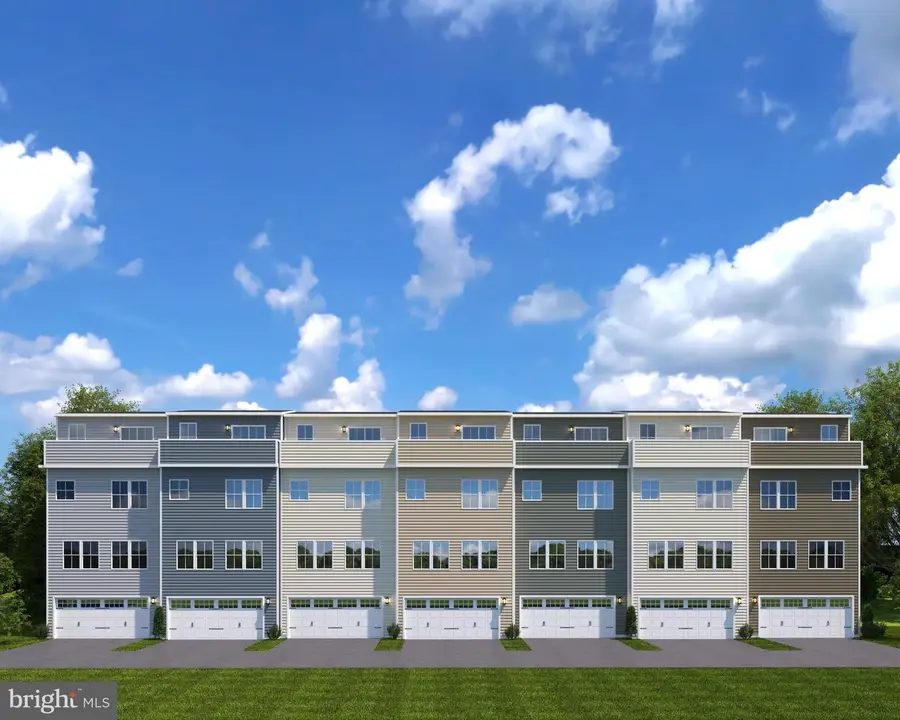 8626 South Park Dr #3, Berlin, MD 21811 - Image #2