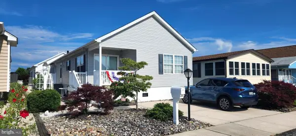 13322 Peachtree Rd, OCEAN CITY, MD 21842