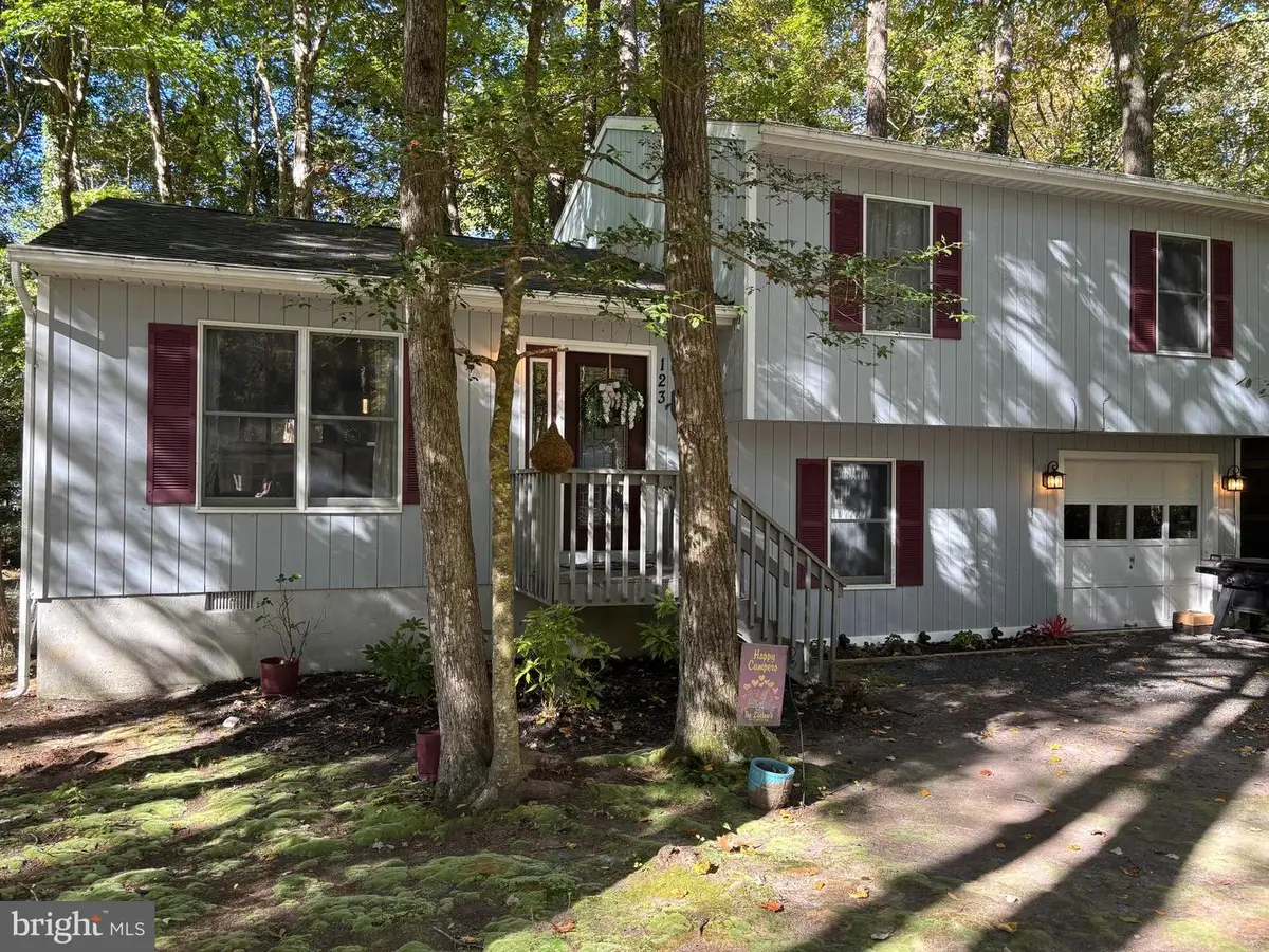 123 Camelot Cir, Ocean Pines, MD 21811 - Image #1