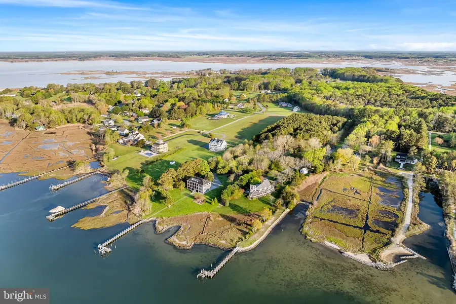 11518 Bay Point Ln, Berlin, MD 21811 - Image #2