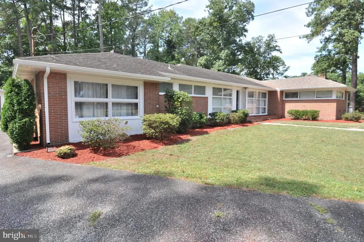 18 Greenway Ave, Pocomoke City, MD 21851 - Image #1