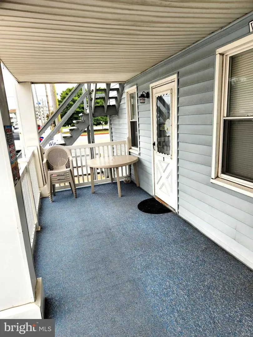 110 10th St #1, Ocean City, MD 21842 - Image #3