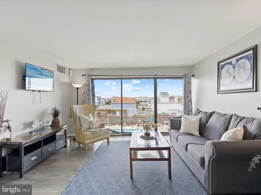510 Penguin Dr #302, Ocean City, MD 21842 - #3