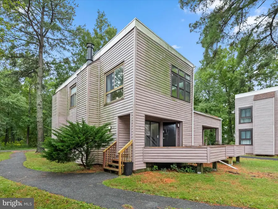 438 Ocean Pkwy #4, Berlin, MD 21811 - Image #2