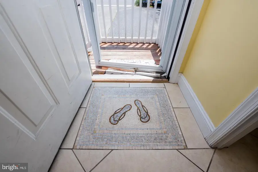 608b Salt Spray Rd #b, Ocean City, MD 21842 - Image #2