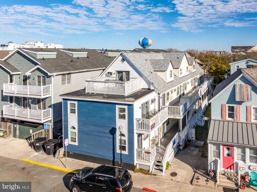 106 Talbot St #201, Ocean City, MD 21842 - Image #2