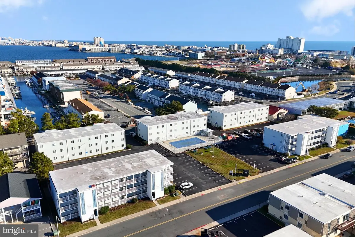 424 Lark Ln #e305, Ocean City, MD 21842 - Image #1