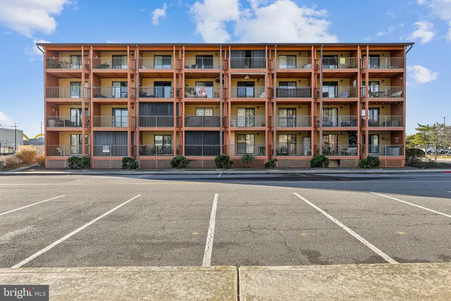 203 33rd St #104, Ocean City, MD 21842 - Image #2