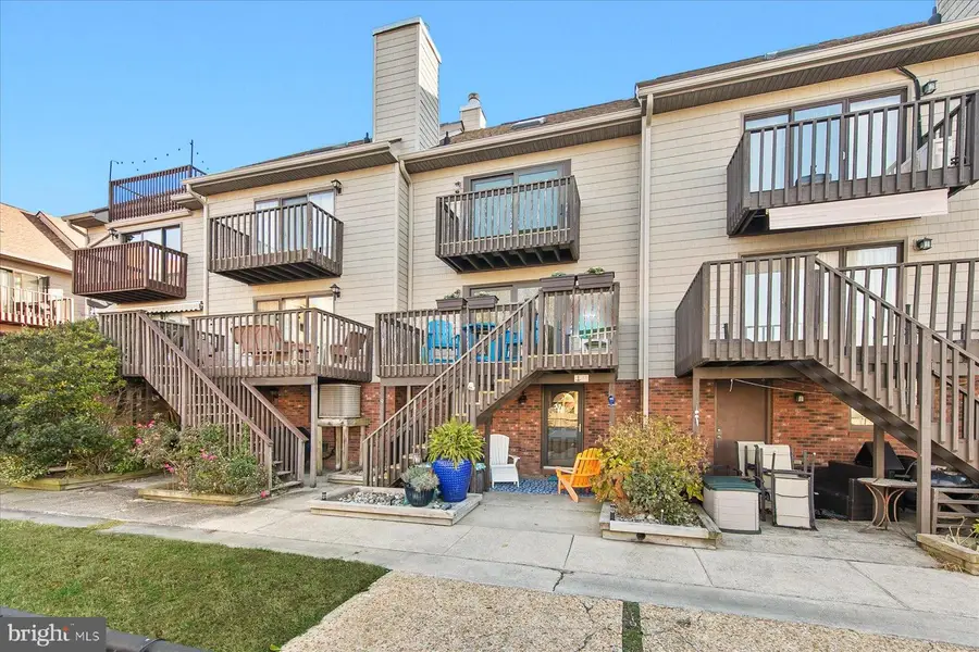 401 15th St #9, Ocean City, MD 21842 - Image #2