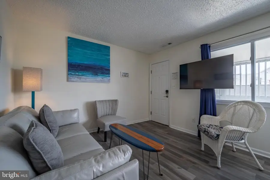 207 8th St #201w, Ocean City, MD 21842 - Image #3