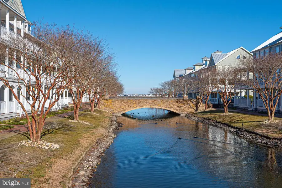 18 Canal Side Mews W, Ocean City, MD 21842 - Image #3