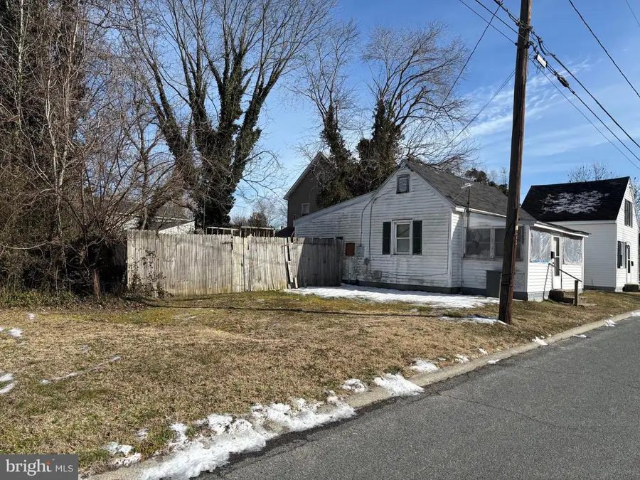 507 Bonneville Ave, Pocomoke City, MD 21851 - #2