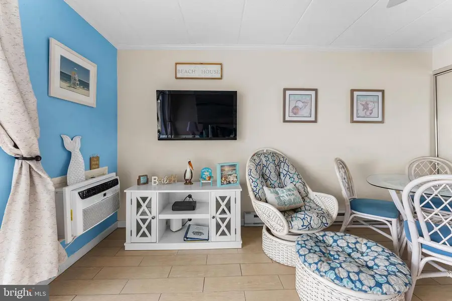 2 80th St #403, Ocean City, MD 21842 - #3