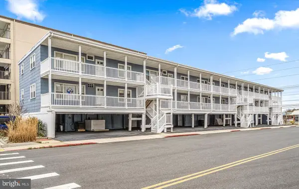 9 129th St #11, OCEAN CITY, MD 21842