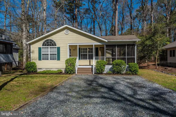 14 Garrett Dr, OCEAN PINES, MD 21811