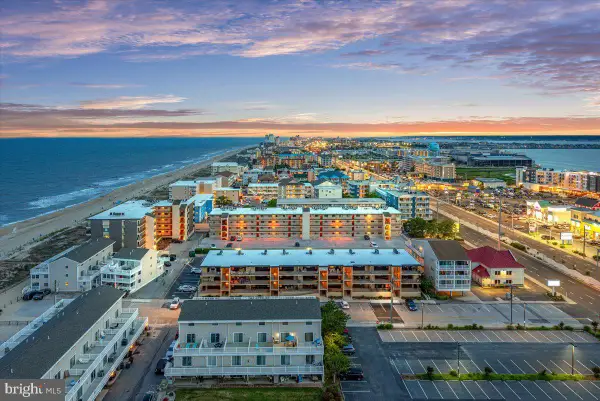 2 48th St #1602, OCEAN CITY, MD 21842