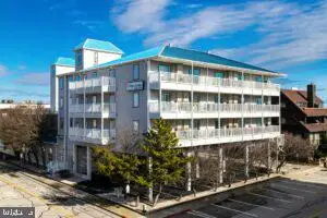 6 127th St #405, Ocean City, MD 21842 - #1
