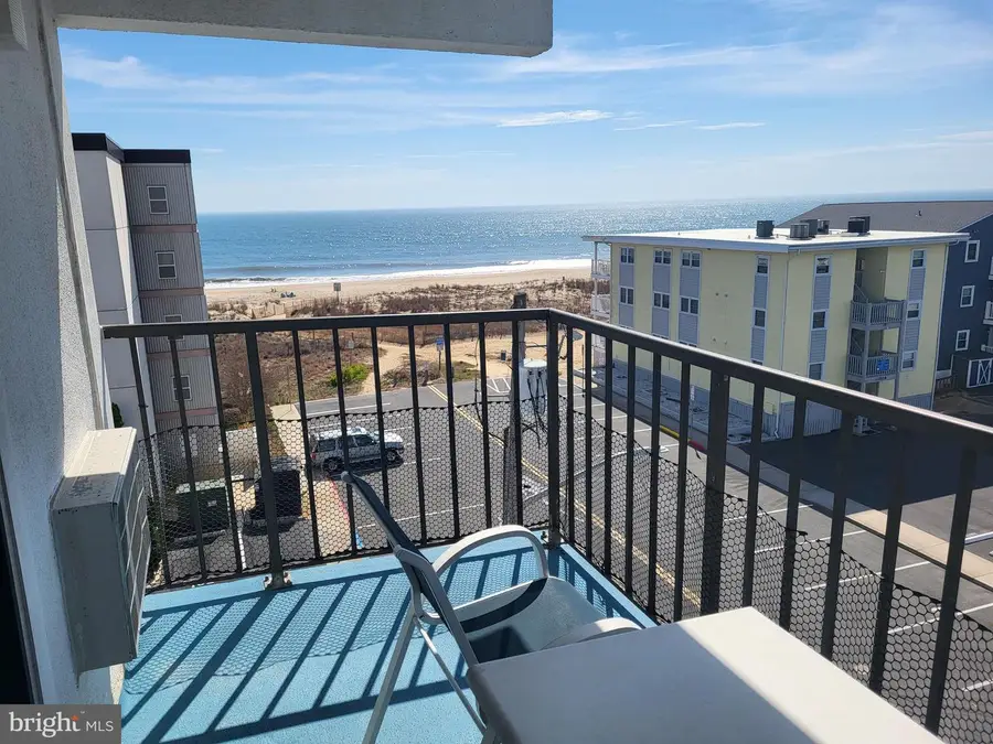 6 126th St #400s, Ocean City, MD 21842 - #3