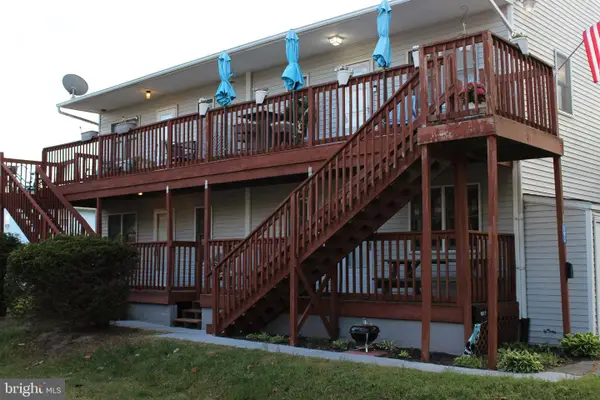 105 79th St #a, OCEAN CITY, MD 21842