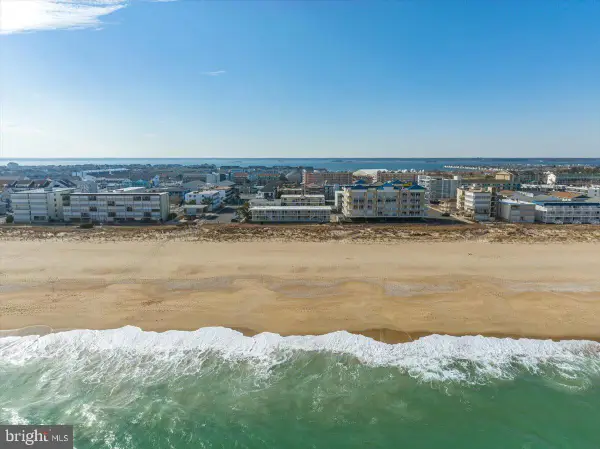 12401 Wight St #8, OCEAN CITY, MD 21842