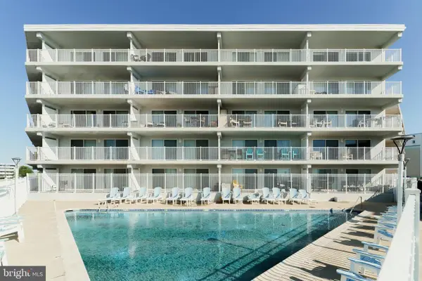 2 80th St #406, OCEAN CITY, MD 21842